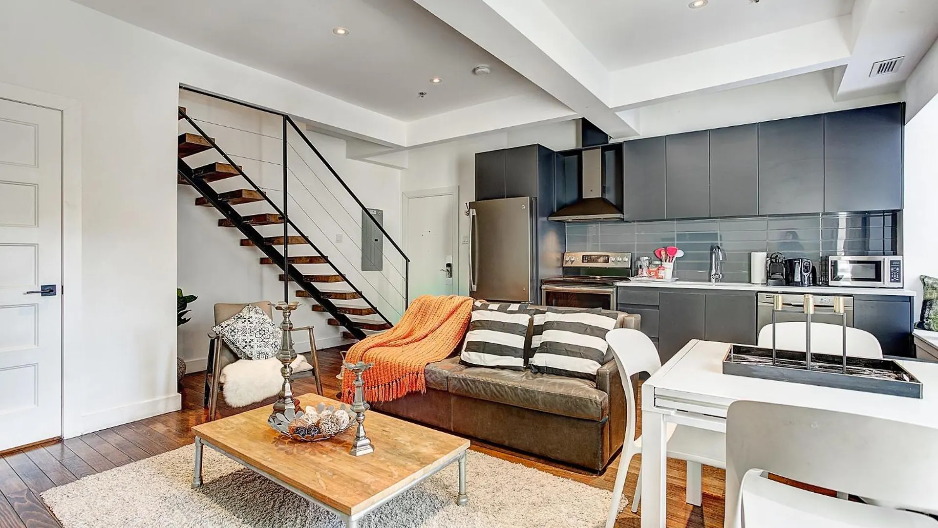 ****  The Francois Xavier-Old Montreal Aparthotel Canada